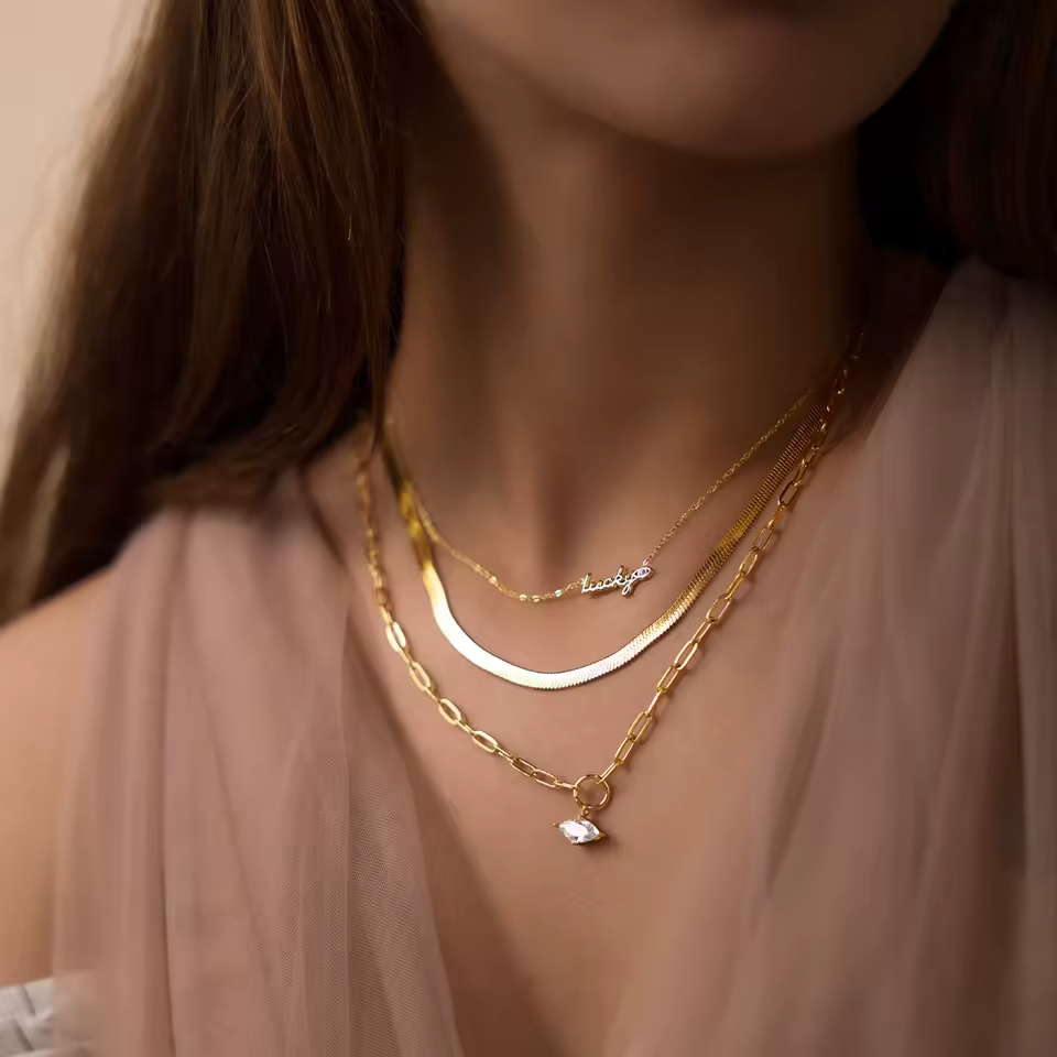 Colier cu Pandantiv Marquise si Zirconiu Cubic Otel Inoxidabil placat cu aur 18K
